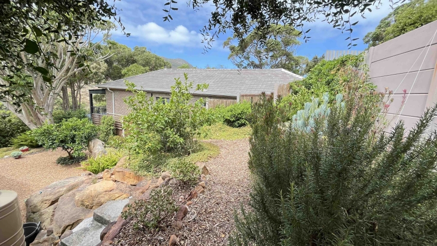 3 Bedroom Property for Sale in Glencairn Western Cape